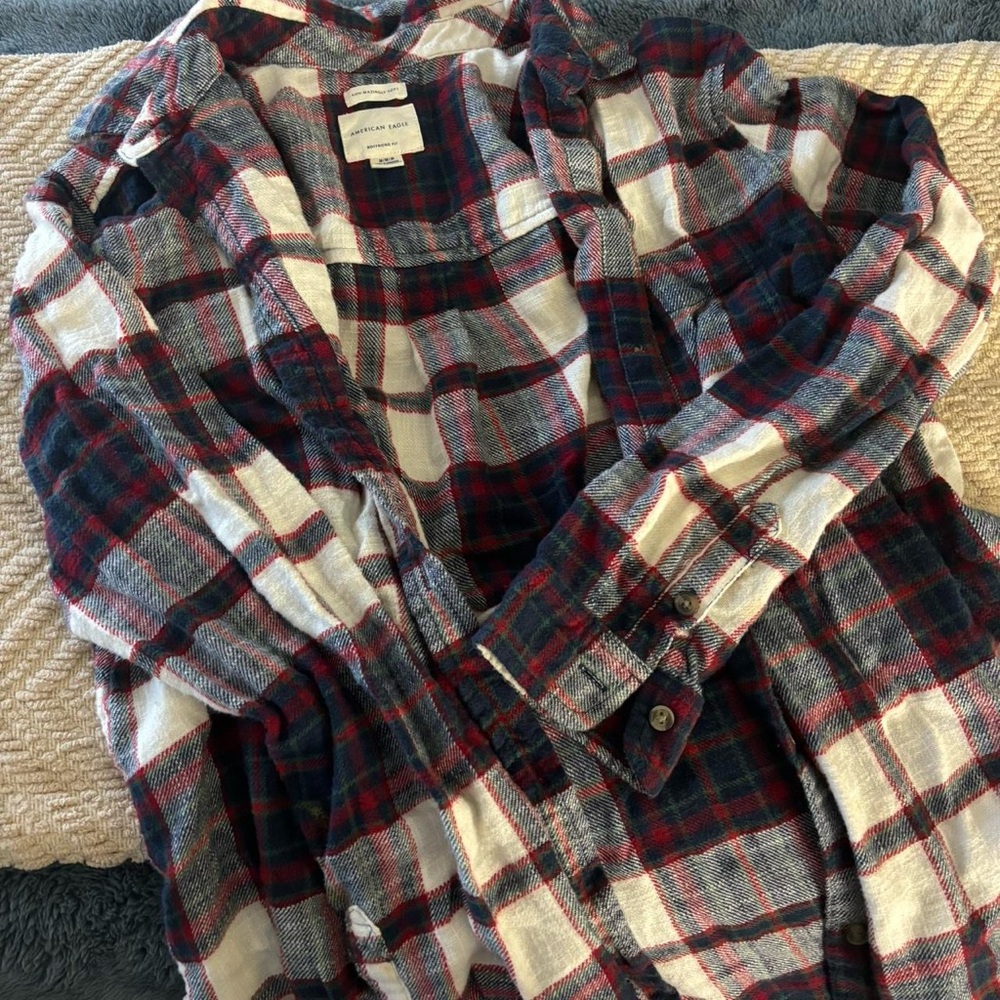 American Eagle Outfitters Flannel